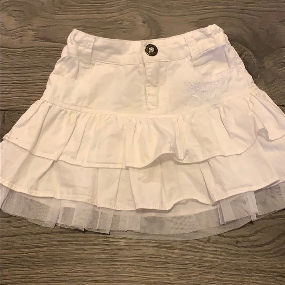 Adjustable White Skirt - Picture 1 of 4